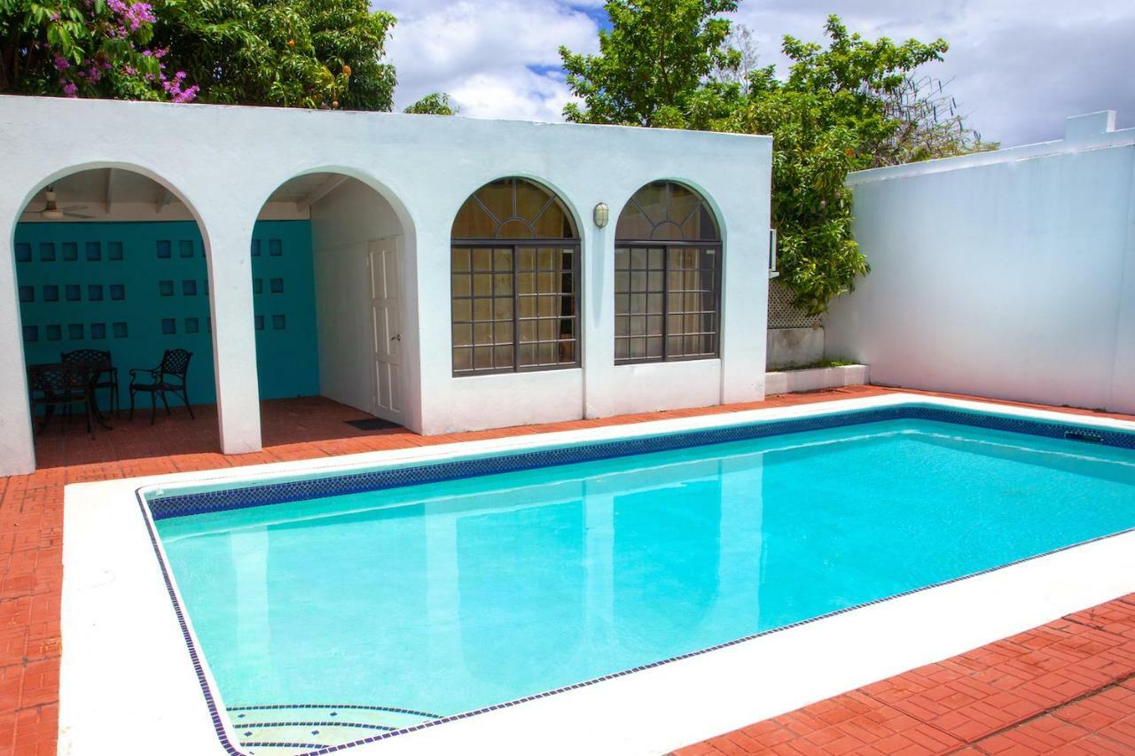 2 Bedroom On Private Estate Kingston Extérieur photo